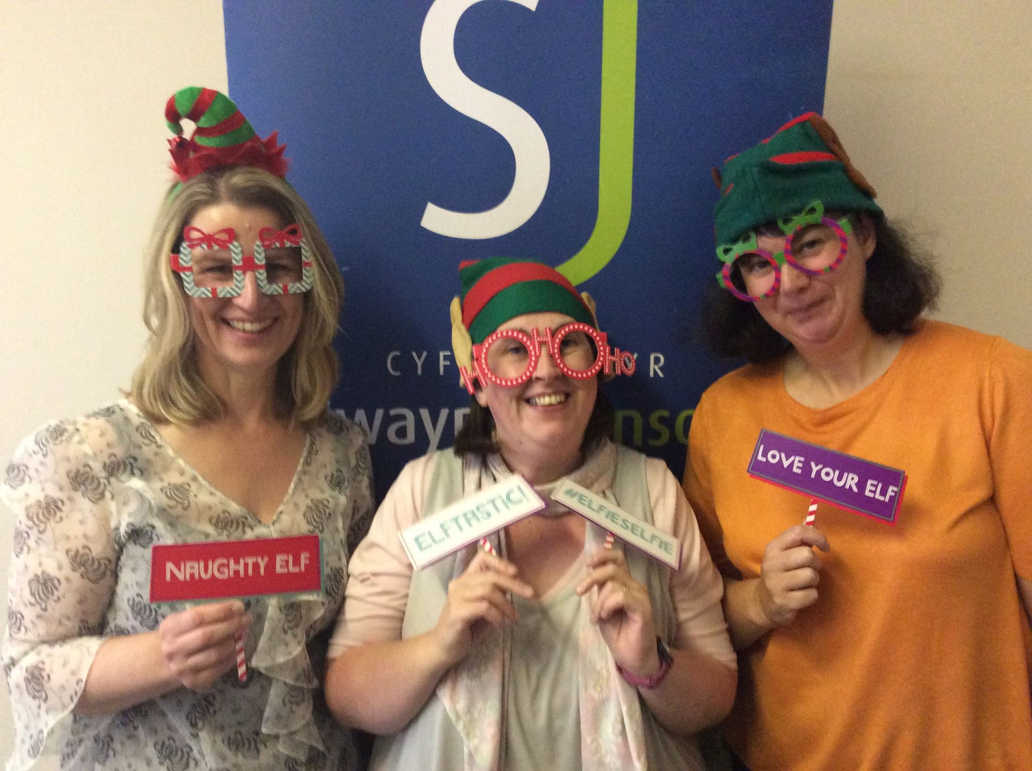 swayne-johnson-elf-day